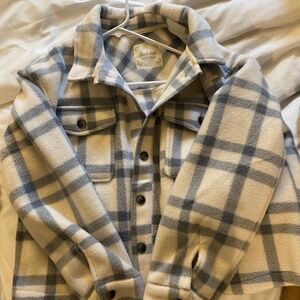 Cozy and soft shacket